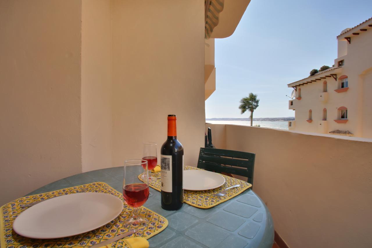 Marina Bay Playa Del Cristo Apartment Estepona Exterior photo